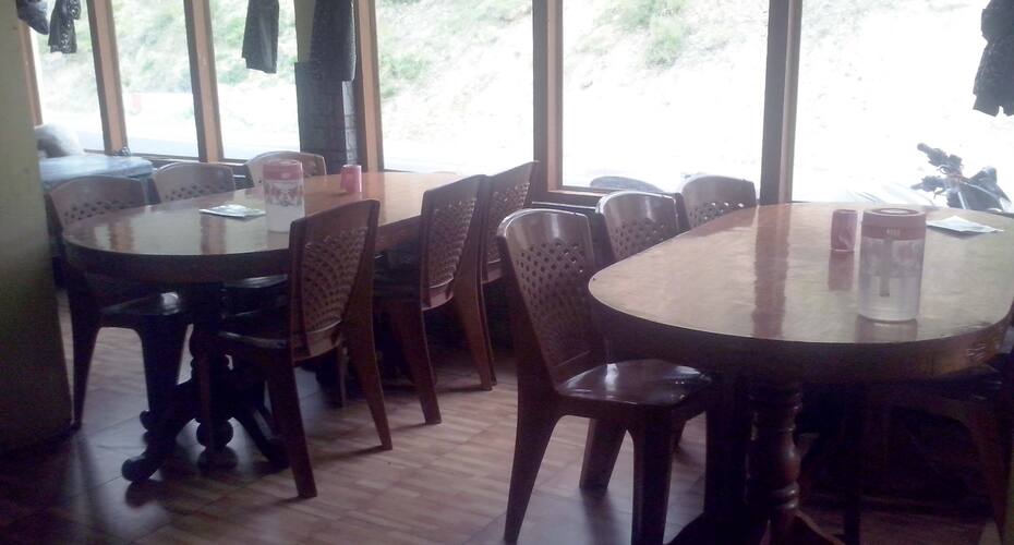 Hotel Akshat, Barkot 5